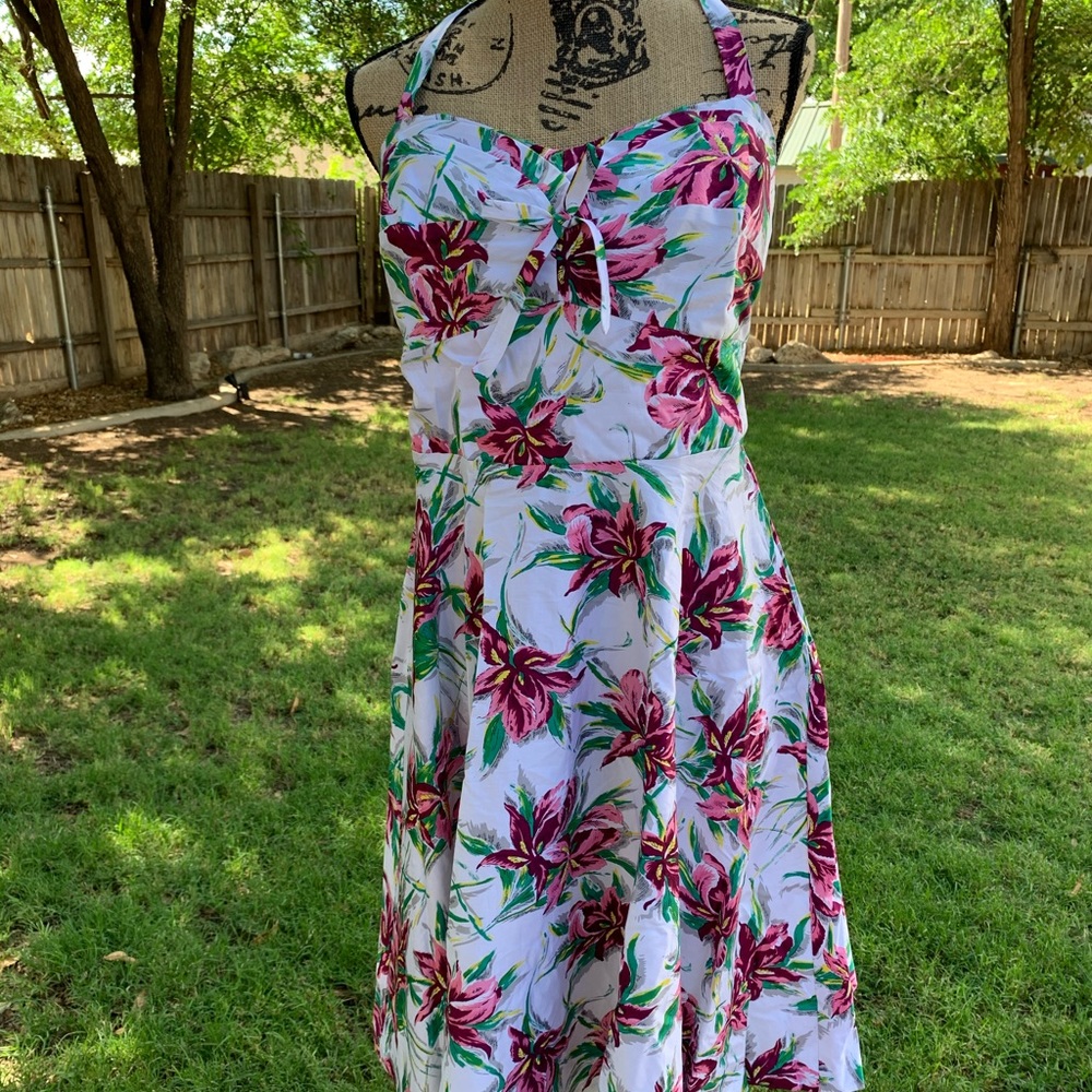 Pinup Rockabilly Dress Plus Volup XL Floral New